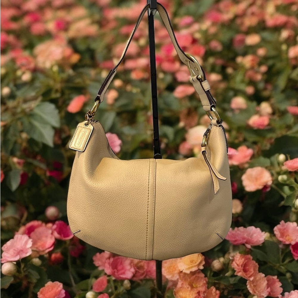 Coach Large SoHo Hobo Handbag - EUC